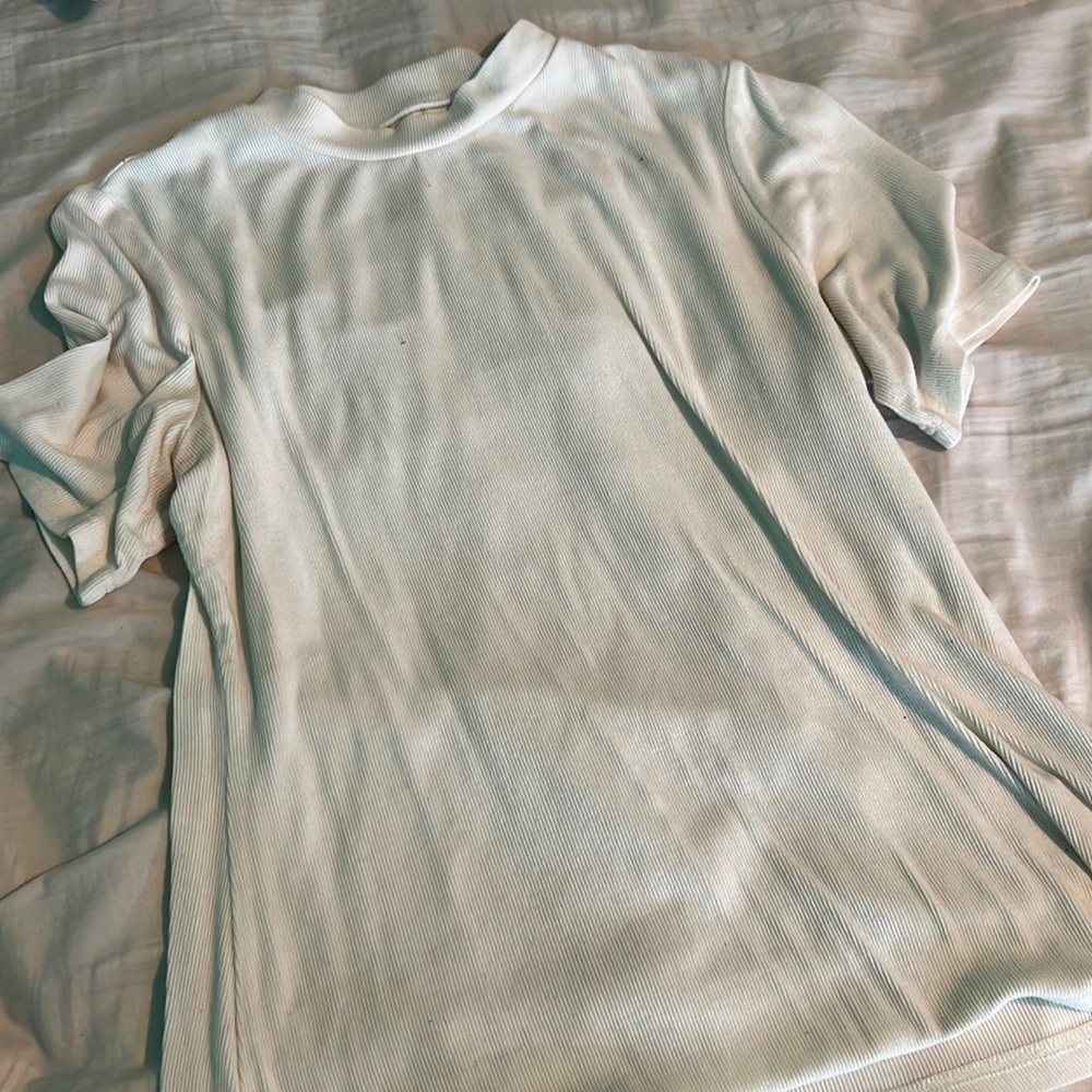 White t shirt